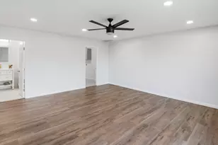 411 Carriage Oaks Dr, Liberty Hill, TX 78642 - Photo 13