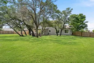 411 Carriage Oaks Dr, Liberty Hill, TX 78642 - Photo 37