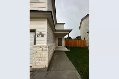 514 War Adminral Dr #B, Jarrell, TX 76537 - Photo 1