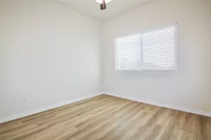 514 War Adminral Dr, Jarrell, TX 76537 - Photo 23