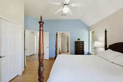 213 Rio Vista Drive, Georgetown, TX 78626 - Photo 17
