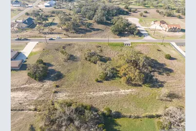 327 John Price, Blanco, TX 78606 - Photo 3