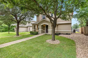 5705 Viewpoint Dr, Austin, TX 78744 - Photo 1