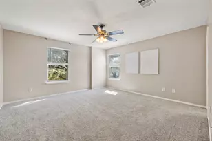 5705 Viewpoint Dr, Austin, TX 78744 - Photo 17