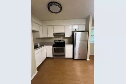 202 E 32nd Street #7, Austin, TX 78705 - Photo 5