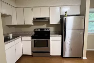 202 E 32nd St, Austin, TX 78705 - Photo 5