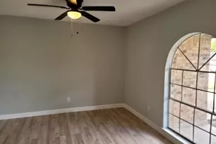 6317 Thurgood Ave, Austin, TX 78721 - Photo 5