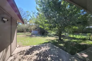 6317 Thurgood Ave, Austin, TX 78721 - Photo 15