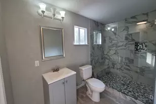 6317 Thurgood Ave, Austin, TX 78721 - Photo 13
