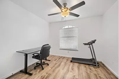 100 Liard River Road, Hutto, TX 78634 - Photo 15