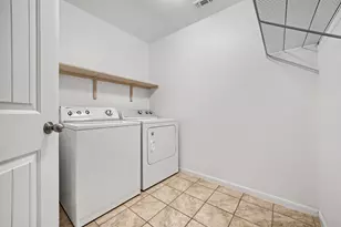 100 Liard River Rd, Hutto, TX 78634 - Photo 15
