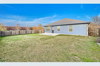 100 Liard River Road, Hutto, TX 78634 - Photo 19