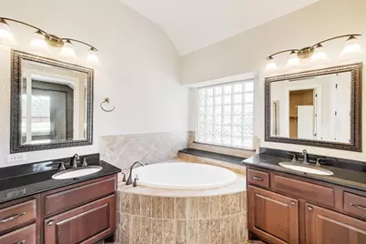 577 Shelf Rock Road, Driftwood, TX 78619 - Photo 15