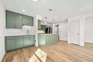 3904 Tonkawa Trail, Austin, TX 78756 - Photo 11