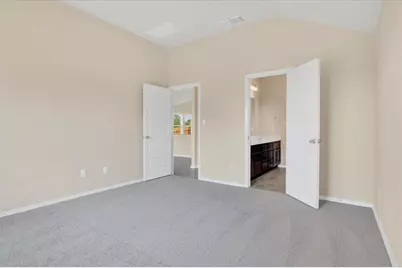 100 Four Star Drive, Elgin, TX 78621 - Photo 7