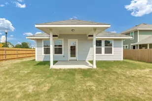 100 Four Star Dr, Elgin, TX 78621 - Photo 19