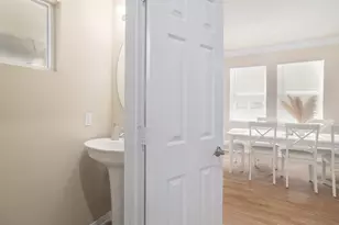 1178 Bedford St, Austin, TX 78702 - Photo 15