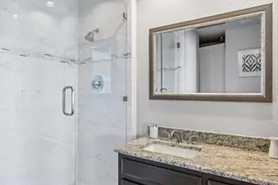 101 Island Dr, Horseshoe Bay, TX 78657 - Photo 15