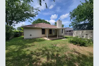 2328 Friarcreek Loop, Round Rock, TX 78664 - Photo 19
