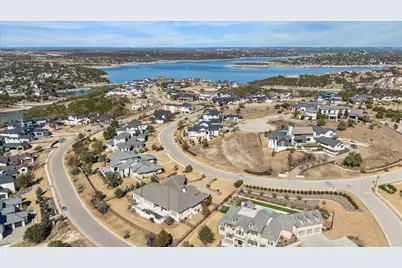 625 Vendemmia Bend, Austin, TX 78738 - Photo 13