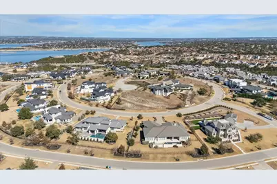 625 Vendemmia Bend, Austin, TX 78738 - Photo 11