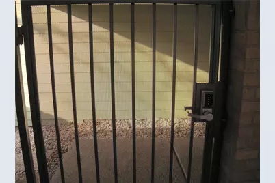 908 Poplar Street #207, Austin, TX 78705 - Photo 3