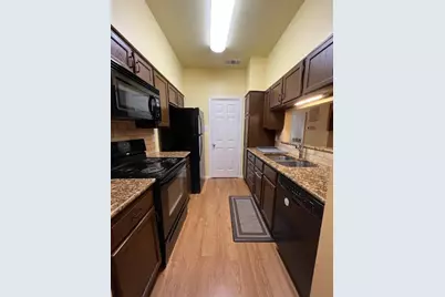 908 Poplar Street #207, Austin, TX 78705 - Photo 7