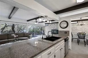 17416 Sleepy Hollow Dr, Lago Vista, TX 78645 - Photo 13