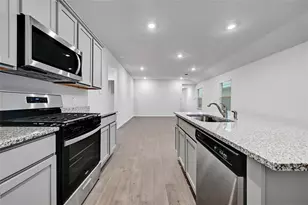 295 Evergreen Sumac Loop, Kyle, TX 78640 - Photo 11