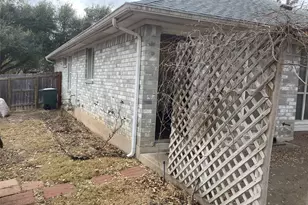 808 Lawmans Ct Ct, Round Rock, TX 78665 - Photo 19