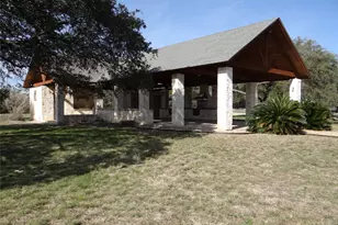 1017 Coventry Rd, Spicewood, TX 78669 - Photo 29
