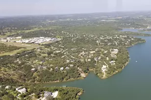 1017 Coventry Rd, Spicewood, TX 78669 - Photo 33