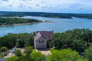 1017 Coventry Rd, Spicewood, TX 78669 - Photo 1