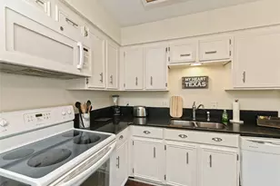 199 World of Tennis Sq, Lakeway, TX 78738 - Photo 9