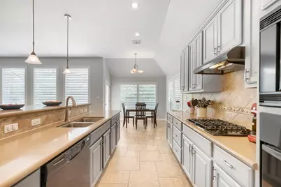 8815 Towana Trail, Austin, TX 78736 - Photo 9