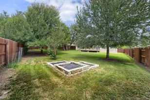 8815 Towana Trail, Austin, TX 78736 - Photo 5