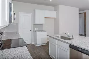 6621 Kildare Dr, Georgetown, TX 78626 - Photo 11