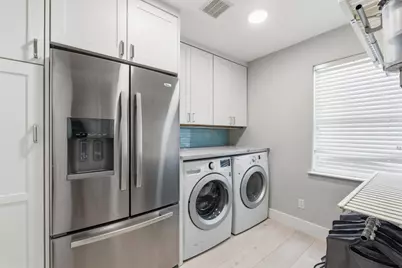 708 Upson Street, Austin, TX 78703 - Photo 37
