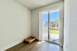 7915 Floracita Ln, Austin, TX 78735 - Photo 17