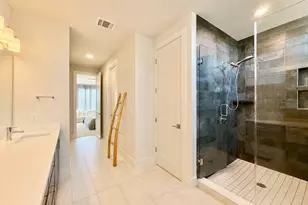 7915 Floracita Ln, Austin, TX 78735 - Photo 11