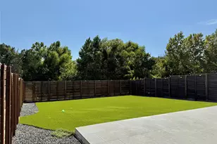 7915 Floracita Ln, Austin, TX 78735 - Photo 25