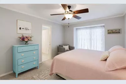 1001 Travis Street, Lockhart, TX 78644 - Photo 11