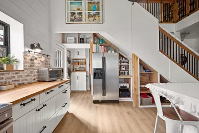 320 Pecan 3, Florence, TX 76527 - Photo 5