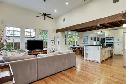 4705 Fairview Drive, Austin, TX 78731 - Photo 9