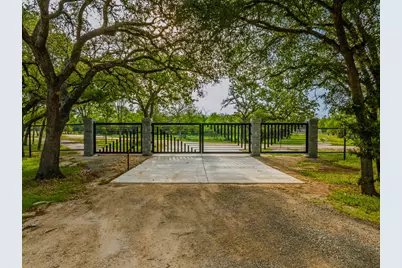 000 Little Creek Ranch, Johnson City, TX 78636 - Photo 5