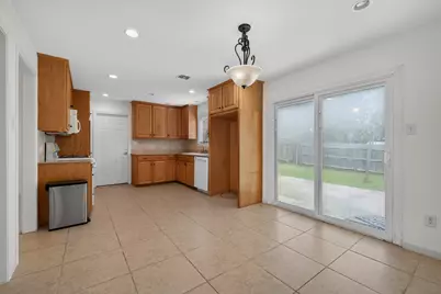 1202 Knollpark Circle, Austin, TX 78758 - Photo 15