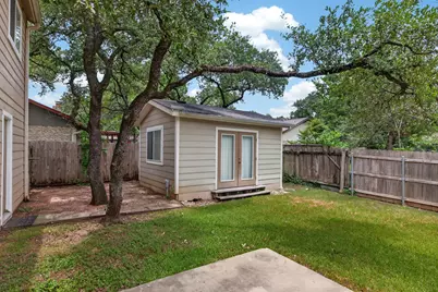 1202 Knollpark Circle, Austin, TX 78758 - Photo 31