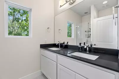 1160 Lott Avenue #B, Austin, TX 78721 - Photo 15