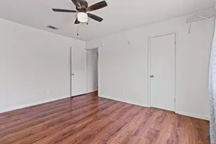 1910 Ireland Dr, Leander, TX 78641 - Photo 11