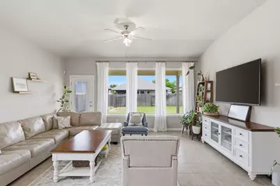 8104 Rosano Street, Round Rock, TX 78665 - Photo 3
